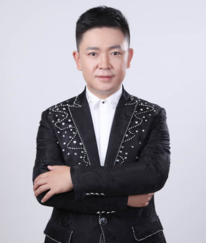 崔俊杰形象.png